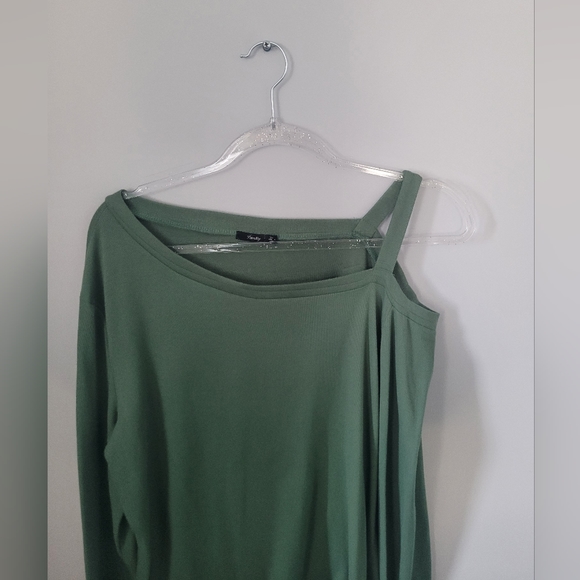 Casual Fall Green Cold Shoulder Long Sleeve Side Knot Top … - Picture 7 of 10